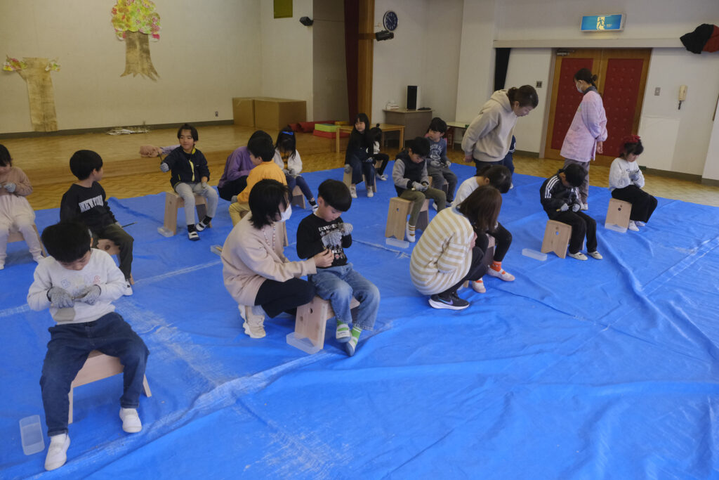 この日が最後の木育ナイフ教室